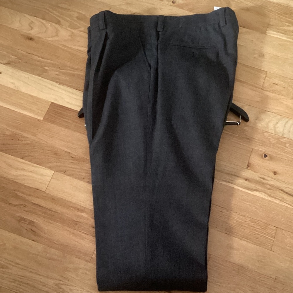 Brunello Cucinelli Men's Black Dress Trousers.  Size 38